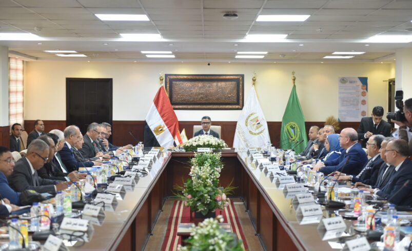 وزير التموين يترأس اجتماع الجمعية العامة للشركة القابضة للصوامع والتخزين