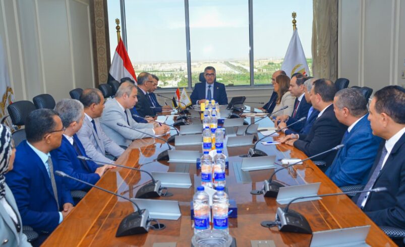 وزير التموين يجتمع مع السادة مديري مديريات التموين الجُدد