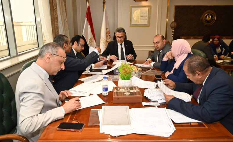 الدكتور / شريف فاروق – وزير التموين والتجارة الداخلية يلتقي بعدد من السادة أعضاء مجلسي النواب والشيوخ