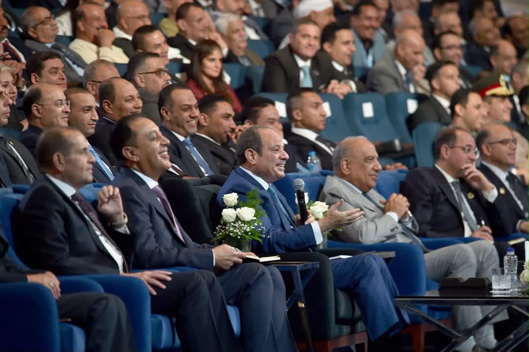 بحضور فخامة السيد الرئيس عبد الفتاح السيسي.. وزير التموين يستعرض جهود الدولة لتعزيز الأمن الغذائي خلال جلسة «الأمن الغذائي والمائي»